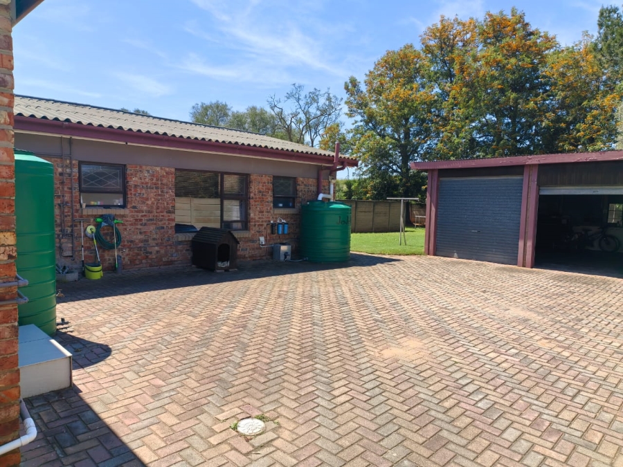 4 Bedroom Property for Sale in Retief Eastern Cape